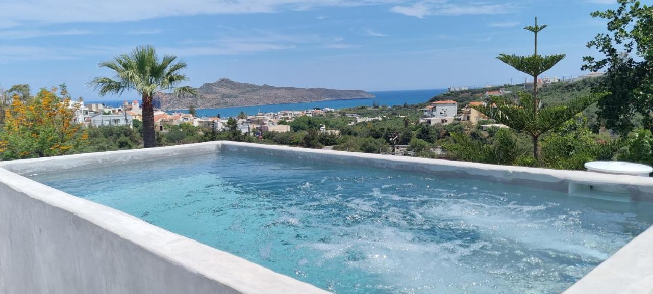 Villa Life Agia Marina エクステリア 写真