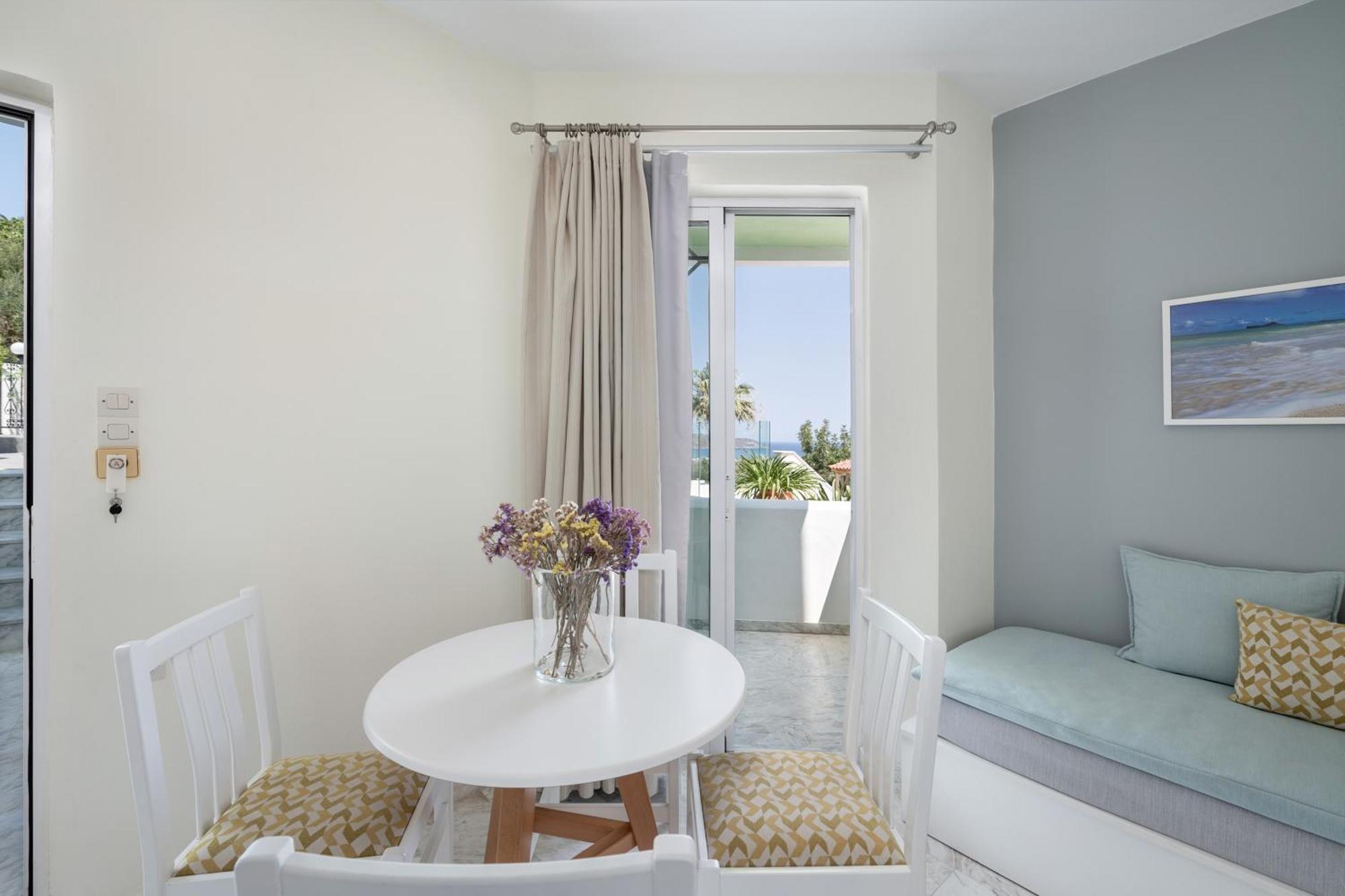 Villa Life Agia Marina 部屋 写真