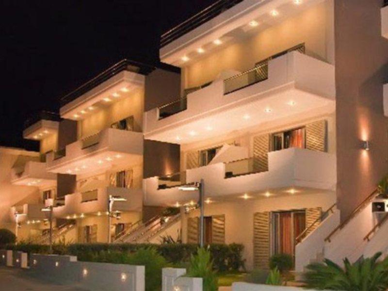 Villa Life Agia Marina エクステリア 写真